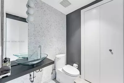 200 Biscayne Boulevard Way #4408, Miami, FL 33131 - Photo 19