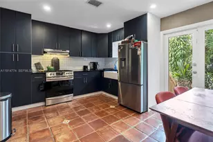 480 NE 110th St, Miami, FL 33161 - Photo 17