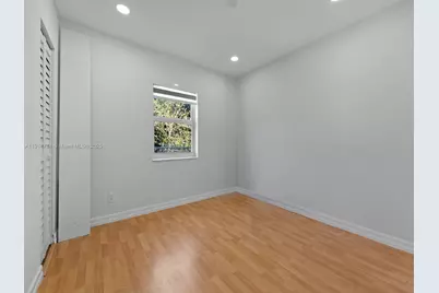 104 E 58th St, Hialeah, FL 33013 - Photo 25