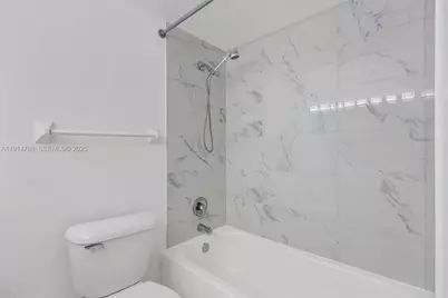 1200 West Ave #704, Miami Beach, FL 33139 - Photo 11