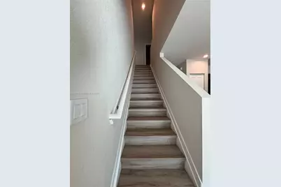 1021 NW 5 #1021, Florida City, FL 33034 - Photo 5