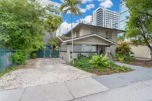 314 NE 26th Terrace, Miami, FL 33137 - Photo 3