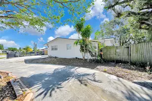 3620 NW 210th Terrace, Miami Gardens, FL 33056 - Photo 3