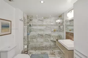 3800 Hillcrest Dr, Hollywood, FL 33021 - Photo 31