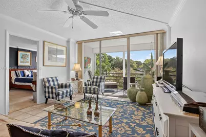 115 Royal Park Dr #2C, Oakland Park, FL 33309 - Photo 15