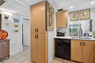 115 Royal Pk Dr, Oakland Park, FL 33309 - Photo 7