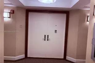 4779 Collins Ave, Miami Beach, FL 33140 - Photo 1