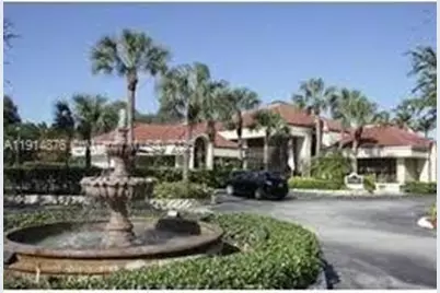 2445 SW 18th Ter #113, Fort Lauderdale, FL 33315 - Photo 15