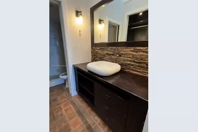 2831 N Oakland Forest Dr #304, Oakland Park, FL 33309 - Photo 15