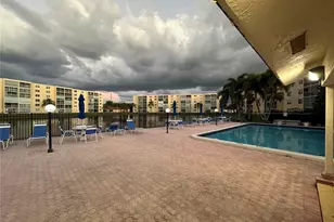 311 SE 3rd St, Dania Beach, FL 33004 - Photo 29