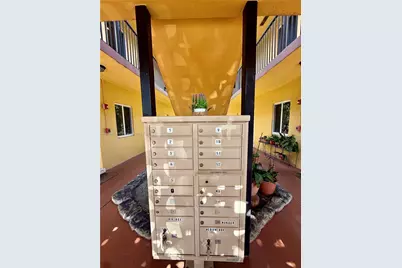 1733 Mayo St #9, Hollywood, FL 33020 - Photo 13