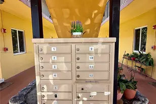 1733 Mayo St, Hollywood, FL 33020 - Photo 13