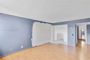 16100 Golf Club Rd, Weston, FL 33326 - Photo 19