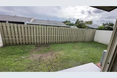 12240 SW 114th Ter #12240, Miami, FL 33186 - Photo 15