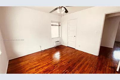 1845 Bay Rd #U, Miami Beach, FL 33139 - Photo 11