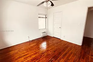 1845 Bay Rd, Miami Beach, FL 33139 - Photo 11