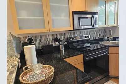 751 Collins Ave #1, Miami Beach, FL 33139 - Photo 25