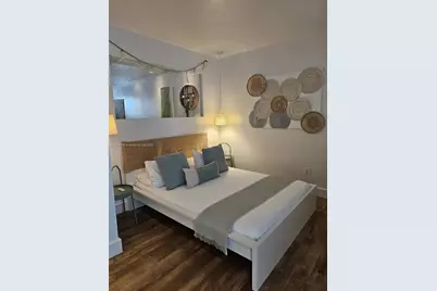 751 Collins Ave #3, Miami Beach, FL 33139 - Photo 3