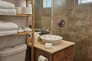 751 Collins Ave, Miami Beach, FL 33139 - Photo 33