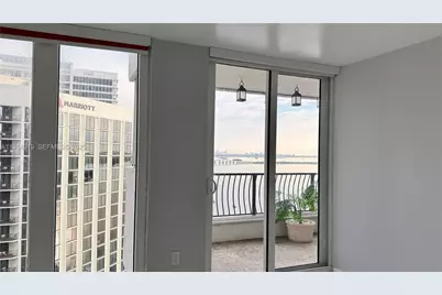 555 NE 15th St #31D, Miami, FL 33132 - Photo 7