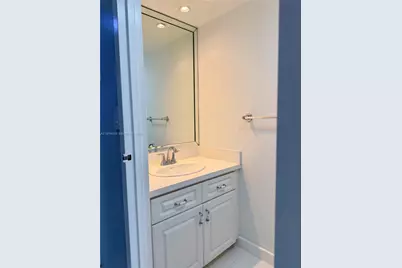 555 NE 15th St #31D, Miami, FL 33132 - Photo 37