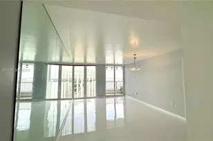 555 NE 15th St, Miami, FL 33132 - Photo 3