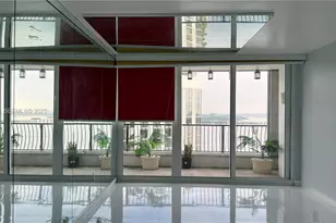 555 NE 15th St, Miami, FL 33132 - Photo 19
