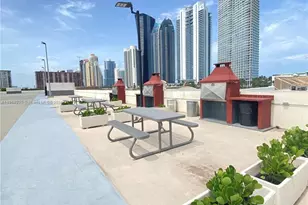 16919 N Bay Rd, Sunny Isles Beach, FL 33160 - Photo 7