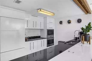 465 Brickell Ave, Miami, FL 33131 - Photo 13