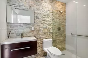 8215 SW 63rd Pl, Miami, FL 33143 - Photo 17