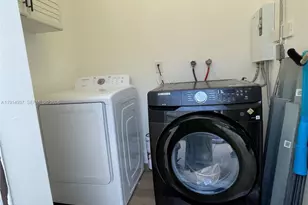 1814 SW 22nd St, Fort Lauderdale, FL 33315 - Photo 19