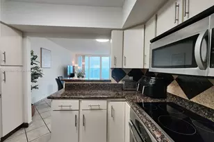 3505 S Ocean Dr, Hollywood, FL 33019 - Photo 13