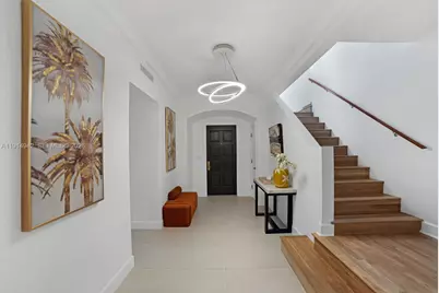 5735 N Bay Rd, Miami Beach, FL 33140 - Photo 7