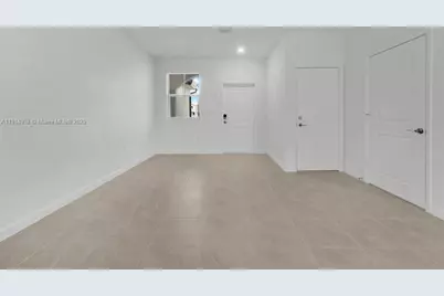 2558 SE 27th Dr #2558, Homestead, FL 33035 - Photo 3