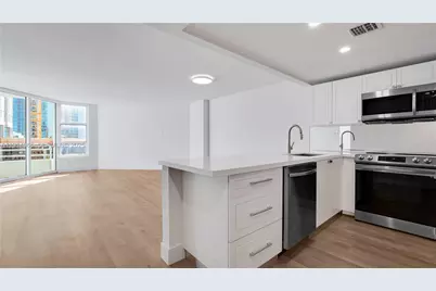 555 NE 34th St #1009, Miami, FL 33137 - Photo 7
