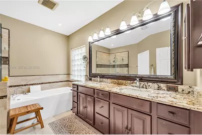 7908 NW 63rd Way, Parkland, FL 33067 - Photo 11