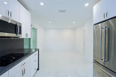 720 NE 143rd St, North Miami, FL 33161 - Photo 7