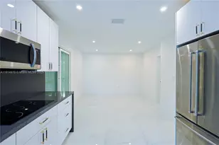 720 NE 143rd St, North Miami, FL 33161 - Photo 7