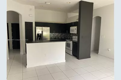 1352 SE 16th Ave, Homestead, FL 33035 - Photo 7