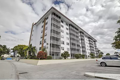 3050 NE 16th Ave #407, Oakland Park, FL 33334 - Photo 19