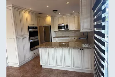 819 E 26th St #0, Hialeah, FL 33013 - Photo 15