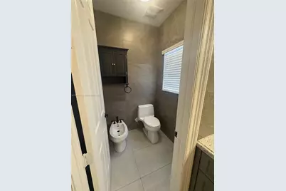 819 E 26th St #0, Hialeah, FL 33013 - Photo 43