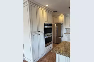 819 E 26th St #0, Hialeah, FL 33013 - Photo 19