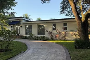 1541 Garcia Ave, Coral Gables, FL 33146 - Photo 3