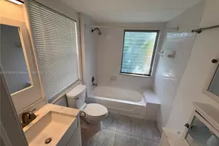 5820 Arthur St, Hollywood, FL 33021 - Photo 5