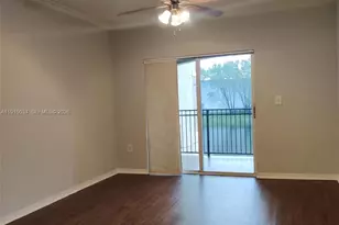 151 SW 117th Ave, Pembroke Pines, FL 33025 - Photo 3