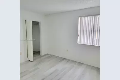 6272 NW 186th St #201, Hialeah, FL 33015 - Photo 15