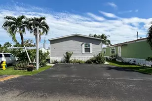 28501 SW 152nd Ave, Homestead, FL 33033 - Photo 3