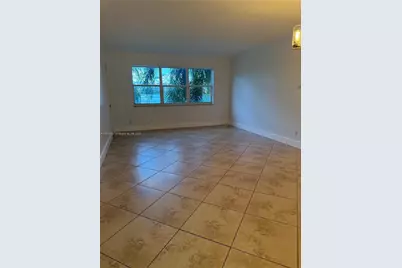 18901 NE 14th #204, Miami, FL 33179 - Photo 9