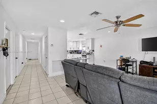 2920 NW 9th Pl, Fort Lauderdale, FL 33311 - Photo 7